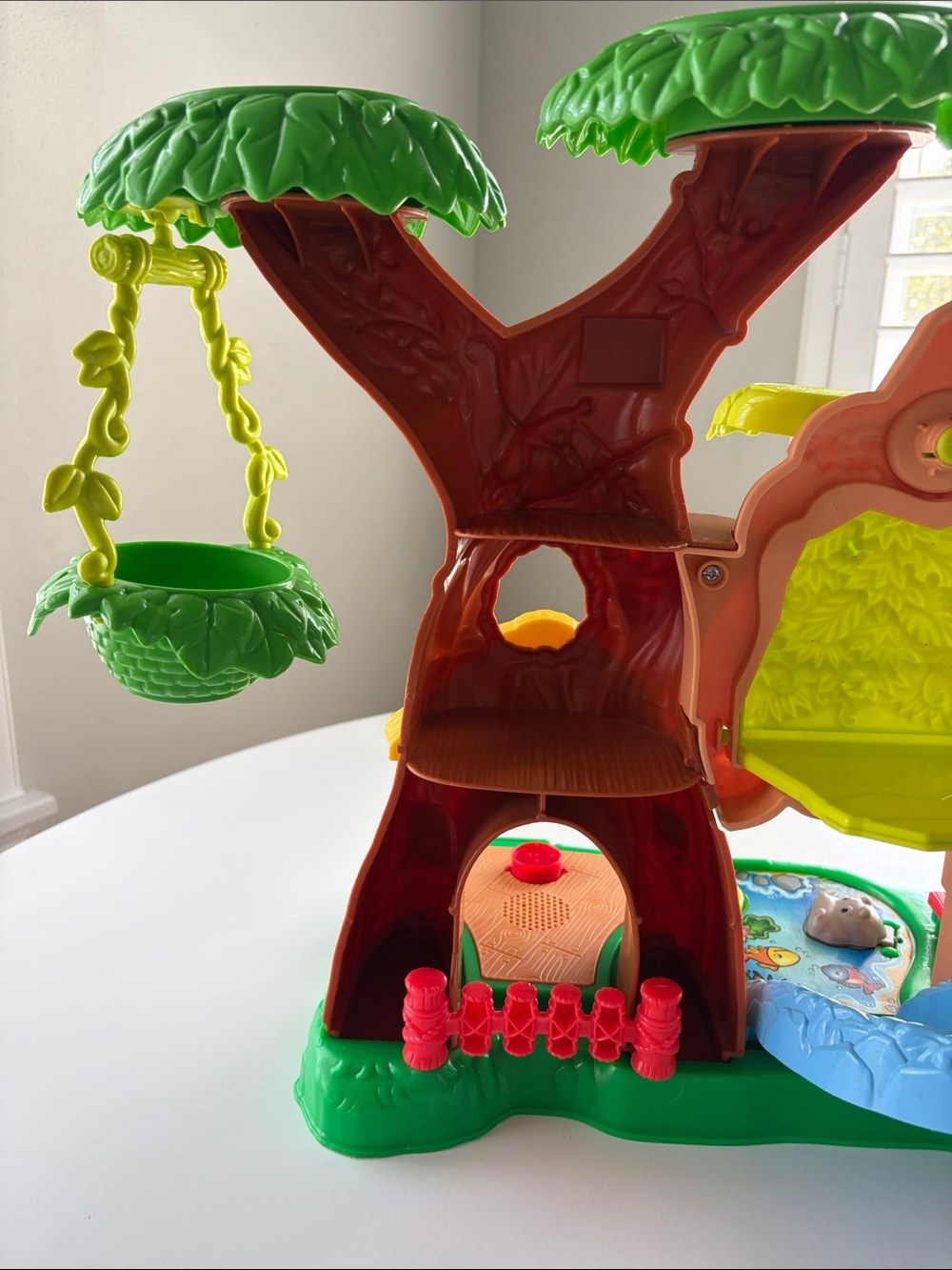 Fisher-Price Little People Animal Sounds Zoo / Zoo Talkers - Picture 9 of 13
